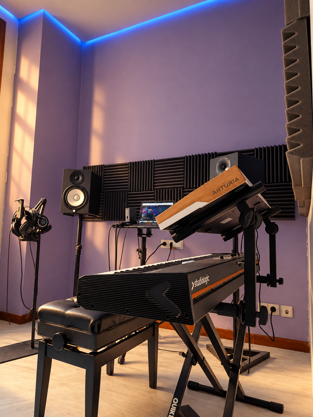 Vista completa de la Sala Chick Corea de Rosthand Music School